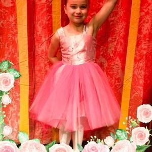 Meet your Posher, Carly